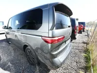 Neu VW Multivan Style 245 PS (180 kW) 2025 Grau metallic Van / Kleinbus