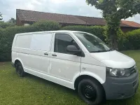 Gebraucht VW Multivan 140 PS (102 kW) 2011 Weiß Van / Kleinbus