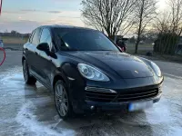 Second-hand Porsche Cayenne 245 CP (180 kW) 2013 Negru SUV