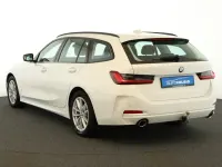 Gebraucht BMW 318 150 PS (110 kW) 2023 Alpinweiss iii Kombi