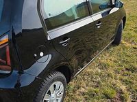 Gebraucht VW e-up! Style 61 kW (83 PS) 2021 Schwarz Kleinwagen