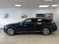 Gebraucht Mercedes E220 All-Terrain 194 PS (142 kW) 2018 Cavansitblau met. Kombi