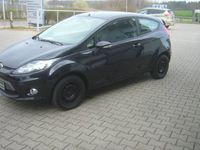 Gebraucht Ford Fiesta Champions Edition 82 PS (60 kW) 2012 Schwarz metallic Kleinwagen