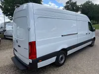 Gebraucht Mercedes Sprinter 150 PS (110 kW) 2025 Arktikweiss Van