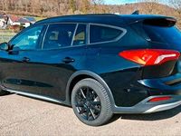 Second-hand Ford Focus Active 150 CP (110 kW) 2019 Negru Break