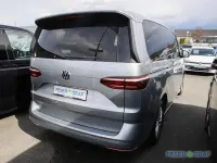 Używany VW Multivan Life 150 KM (110 kW) 2024 Srebrny Minivan