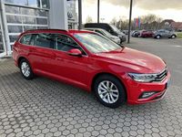 Gebraucht VW Passat 122 PS (89 kW) 2021 Tornadorot Kombi