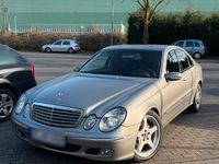 Gebraucht Mercedes E320 224 PS (164 kW) 2002 Grau Limousine