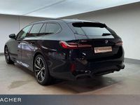 Neu BMW 540 Performance 303 PS (222 kW) 2026 Carbonschwarz metallic Kombi