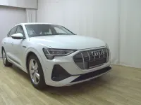 Gebraucht Audi e-tron Sportback S-Line 230 kW (313 PS) 2022 Gletscherweiß metallic SUV