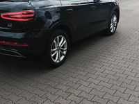 Gebraucht Audi Q3 176 PS (129 kW) 2014 Blau SUV