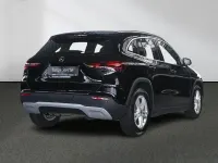 Gebraucht Mercedes GLA200 163 PS (119 kW) 2024 Unilack nachtschwarz SUV