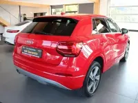 Gebraucht Audi Q2 Sport 150 PS (110 kW) 2016 Rot SUV