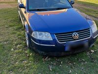 Gebraucht VW Passat 196 PS (144 kW) 2001 Blau Limousine