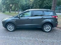 Gebraucht Ford Kuga Titanium 150 PS (110 kW) 2015 Grau SUV