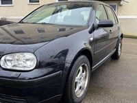 Gebraucht VW Golf IV 101 PS (74 kW) 2002 Schwarz Kleinwagen