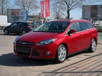 Gebraucht Ford Focus Titanium 125 PS (91 kW) 2014 Rot Kombi