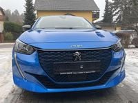 Gebraucht Peugeot 208 Allure 100 kW (136 PS) 2023 Blau Kleinwagen