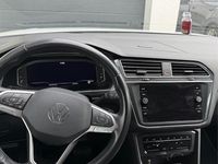 Gebraucht VW Tiguan Allspace Life 150 PS (110 kW) 2022 Weiß SUV