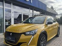 Gebraucht Peugeot e-208 100 kW (136 PS) 2022 Farogelb metallic Kleinwagen