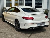 Gebraucht Mercedes C180 AMG line 156 PS (114 kW) 2017 Weiß Coupé
