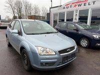 Gebraucht Ford Focus Ghia 125 PS (91 kW) 2007 Blau Limousine