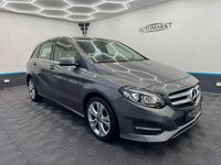 Gebraucht Mercedes B200 Style 156 PS (114 kW) 2018 Grau Van / Kleinbus