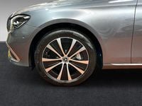 Gebraucht Mercedes E300 306 PS (225 kW) 2023 Grau Limousine