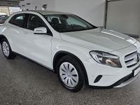 Gebraucht Mercedes GLA200 136 PS (100 kW) 2015 Zirrusweiß SUV