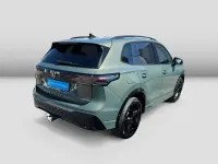 Gebraucht VW Tiguan Style 204 PS (150 kW) 2025 Cipressinogrün metallic SUV