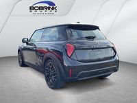 Gebraucht Mini Cooper Favoured 156 PS (114 kW) 2025 Schwarz Kleinwagen