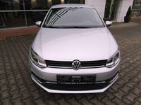 Gebraucht VW Polo 60 PS (44 kW) 2017 Silber Limousine