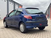 Gebraucht Peugeot 206 60 PS (44 kW) 2004 Blau Limousine