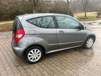Gebraucht Mercedes A180 109 PS (80 kW) 2010 Grau Kleinwagen
