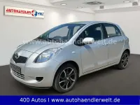 Gebraucht Toyota Yaris 69 PS (50 kW) 2007 Silber Kleinwagen