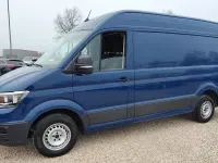 Gebraucht VW Crafter 140 PS (102 kW) 2018 Deep ocean blue Van
