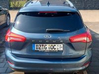 Gebraucht Ford Focus Titanium 125 PS (91 kW) 2019 Blau Limousine