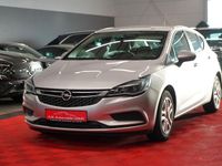 Gebraucht Opel Astra 105 PS (77 kW) 2018 Silber Limousine