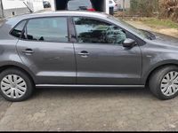 Gebraucht VW Polo 69 PS (50 kW) 2014 Grau Kleinwagen