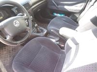 Gebraucht VW Passat 129 PS (94 kW) 1997 Rot Limousine