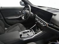 Gebraucht BMW 330e Comfort Edition 292 PS (214 kW) 2024 Schwarz Kombi