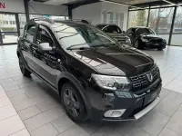 Gebraucht Dacia Sandero Celebration 110 PS (80 kW) 2018 Schwarz Limousine