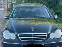 Gebraucht Mercedes C220 Avantgarde 150 PS (110 kW) 2005 Schwarz Limousine