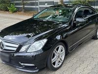 Gebraucht Mercedes E350 AMG 306 PS (225 kW) 2012 Schwarz Coupé