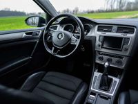 gebraucht VW Golf 1.4 TSI 150PS DSG Comfortline+GRA+RFCamera+WKR