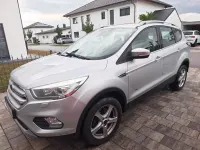 Gebraucht Ford Kuga Trend 150 PS (110 kW) 2017 Silber SUV