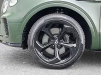 Gebraucht Bentley Bentayga 551 PS (405 kW) 2025 Grün SUV