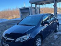 Gebraucht Opel Astra Edition 101 PS (74 kW) 2010 Blau Limousine