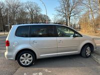 Gebraucht VW Touran 150 PS (110 kW) 2012 Silber Van / Kleinbus