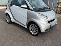 Gebraucht Smart ForTwo Coupé 71 PS (52 kW) 2011 Weiß Coupé